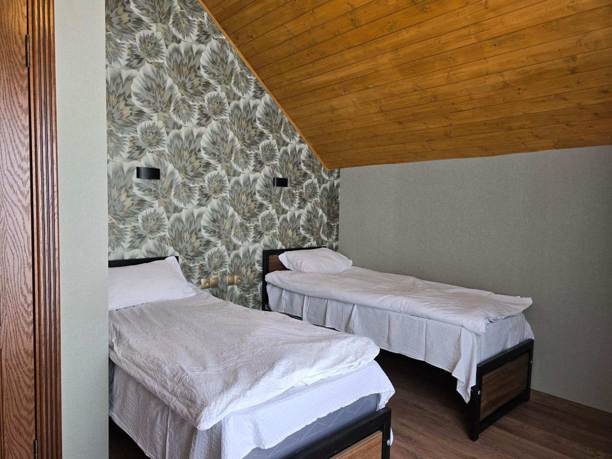 Kazbegi Folk Lägenhet Exteriör bild